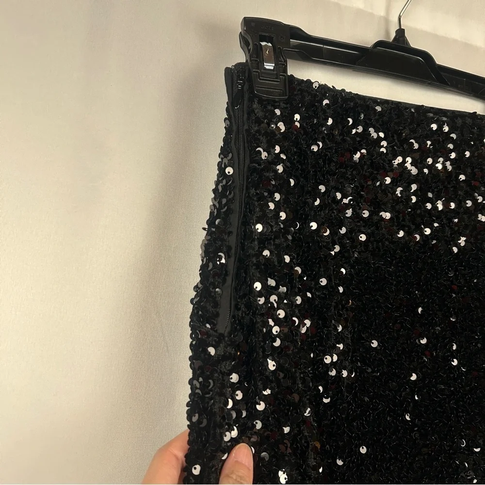 H&M Black Sparkle Shiny Sequin Mini Skirt Size 2